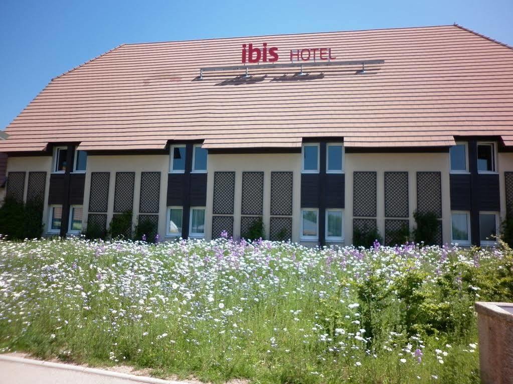 Hotel ibis Besançon Marchaux Exterior foto